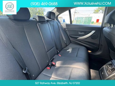 Used 2018 BMW 320i xDrive Sedan AWD/4WD image 22