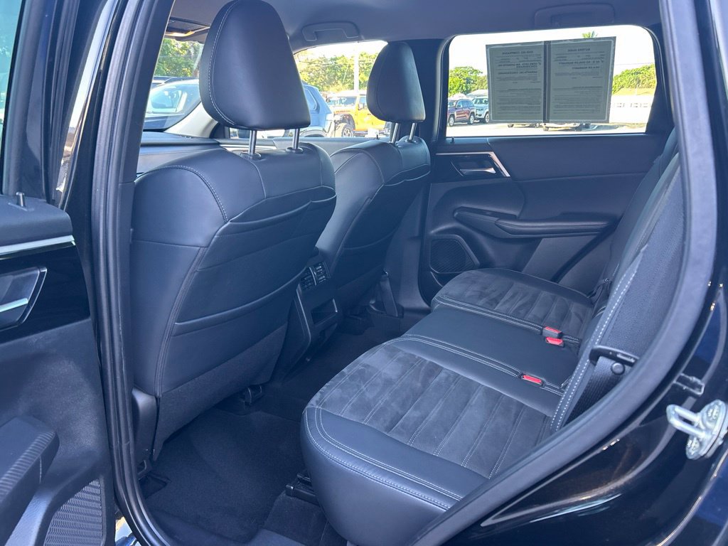 Used 2023 Mitsubishi Outlander SE AWD/4WD image 31