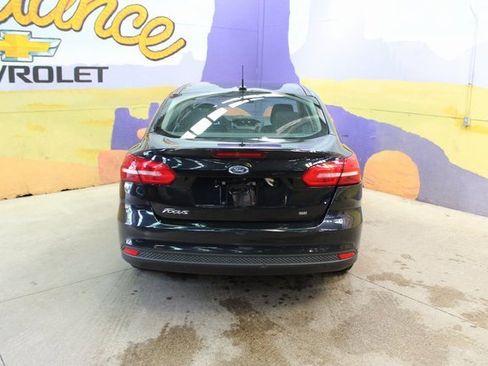 Used 2018 Ford Focus SE image 6