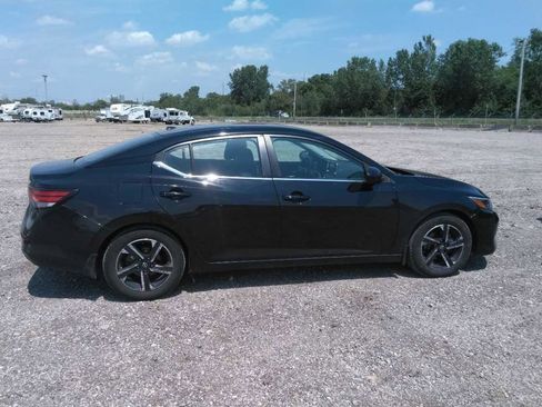 Used 2024 Nissan Sentra SV w/ All-Weather Package FWD image 8