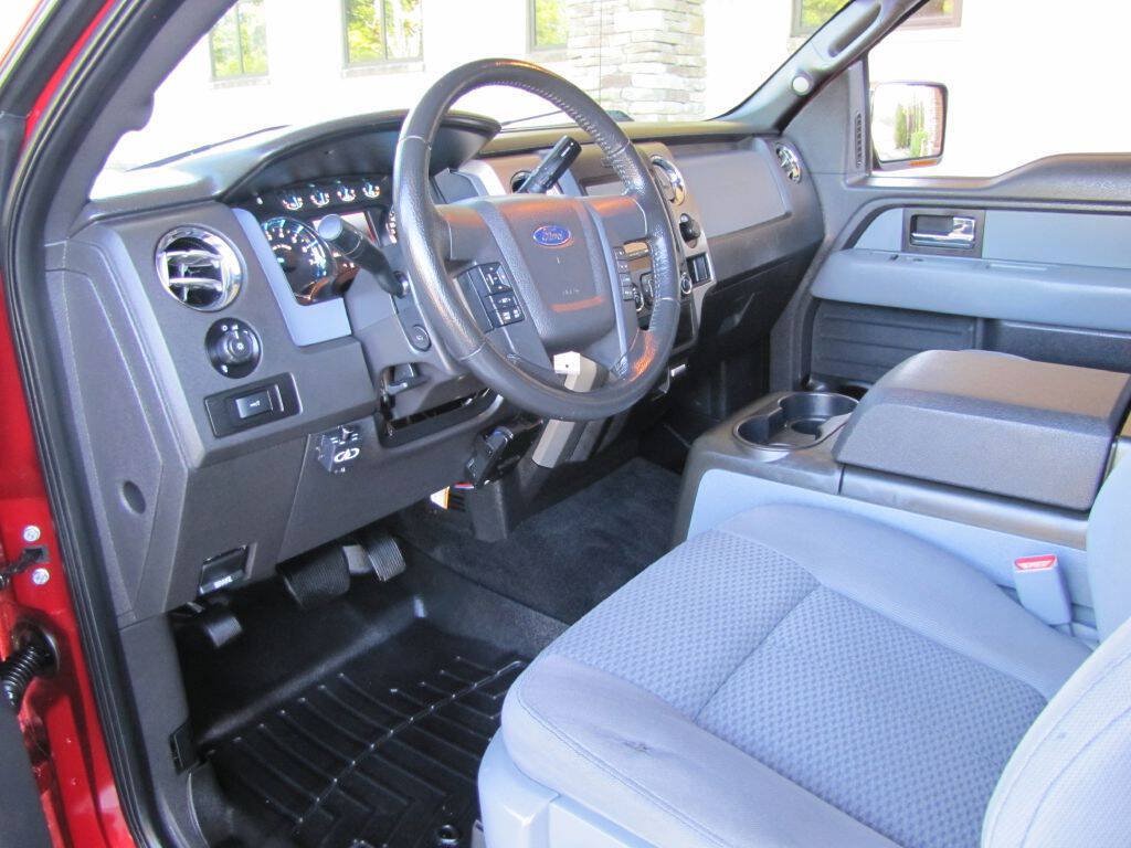Used 2013 Ford F150 XLT w/ XLT Convenience Pkg AWD/4WD image 13