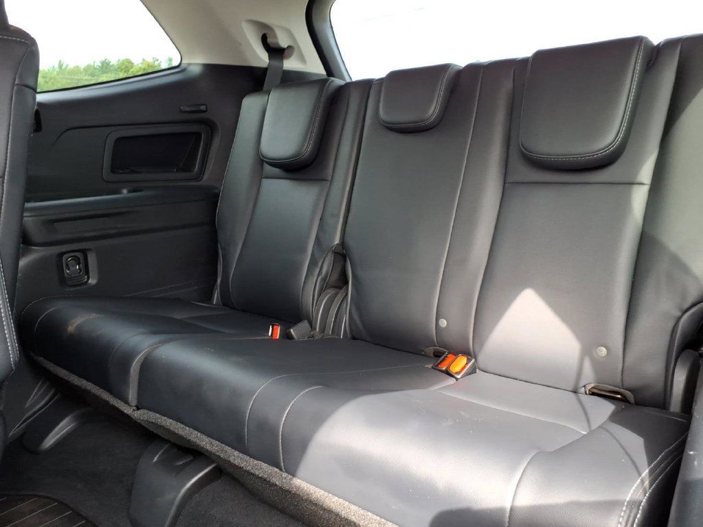 Used 2019 Subaru Ascent Limited AWD/4WD image 14