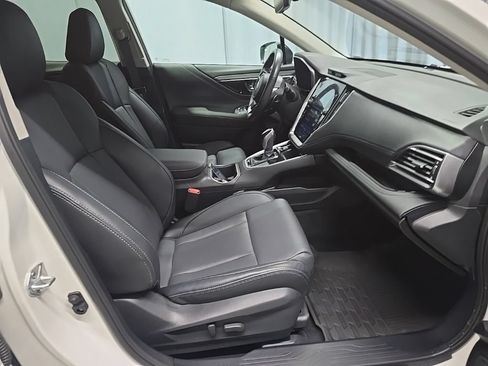 Certified 2023 Subaru Outback Limited AWD/4WD image 5