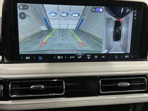 Used 2025 Lincoln Aviator 2WD w/ Jet Appearance Package image 20