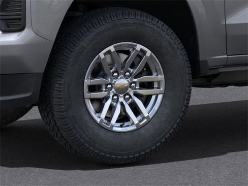 New 2025 Chevrolet Colorado LT image 9