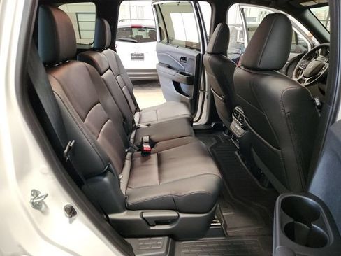Used 2025 Honda Passport Black Edition image 30