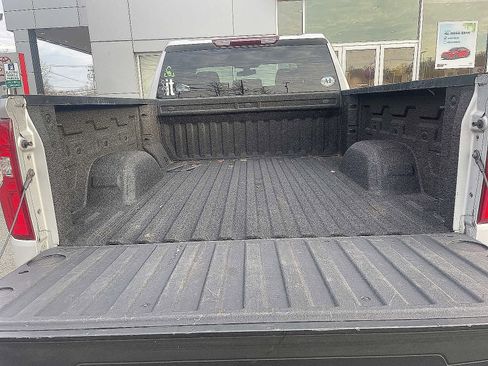 Used 2020 Chevrolet Silverado 1500 Custom Trail Boss w/ Custom Convenience Package image 11