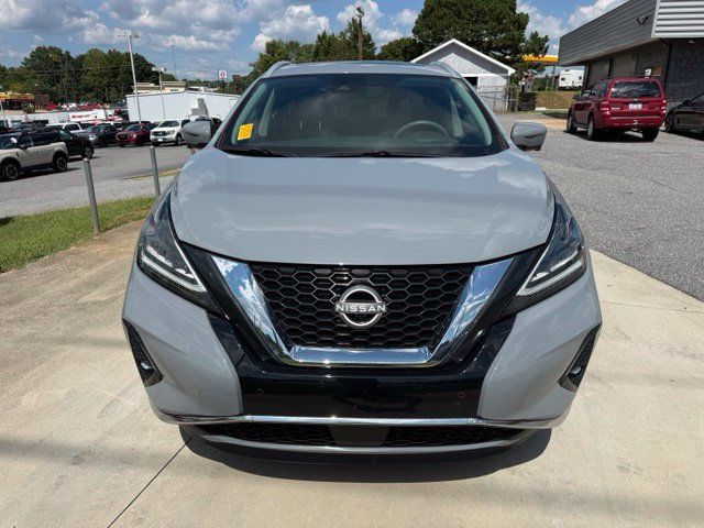 Used 2024 Nissan Murano Platinum w/ Cargo Package FWD image 2