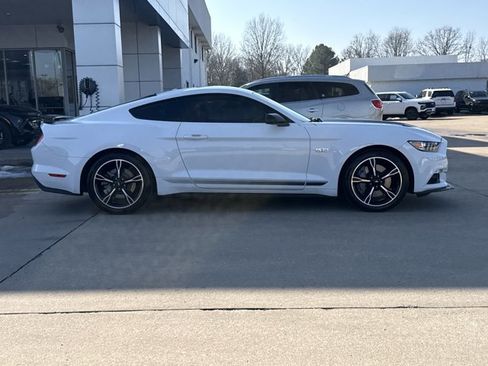 Used 2017 Ford Mustang GT Premium w/ Equipment Group 401A image 2