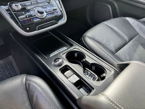 Used 2020 Lincoln Corsair Reserve w/ Equipment Group 201A image 34