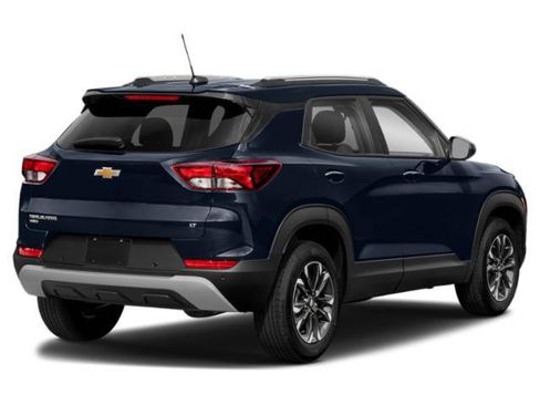 Used 2021 Chevrolet TrailBlazer LT FWD image 2