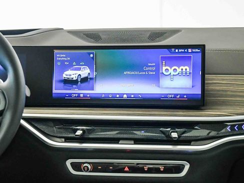 Used 2026 BMW X5 sDrive40i w/ Climate Comfort Package image 14