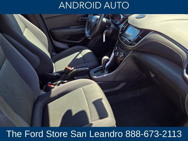 Used 2017 Chevrolet Trax LT FWD image 9