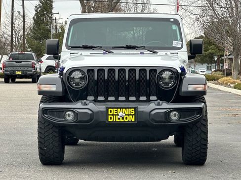 Used 2022 Jeep Wrangler Willys image 9