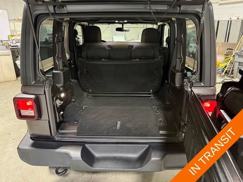 Certified 2020 Jeep Wrangler Sport AWD/4WD image 25