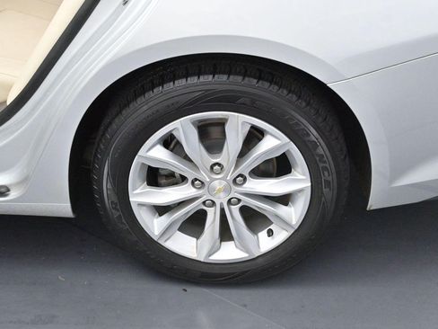Used 2020 Chevrolet Malibu LT w/ Leather Package FWD image 29