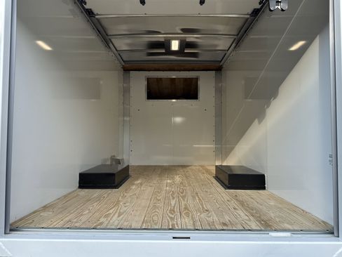 New 2025 GMC Savana 3500 w/ Power Convenience Package image 29