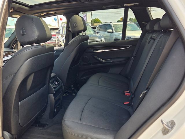 Used 2018 BMW X5 xDrive35i w/ M Sport Package AWD/4WD image 6