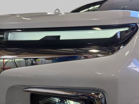 New 2026 Chevrolet Traverse LT FWD image 33