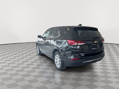 Used 2023 Chevrolet Equinox LT image 8