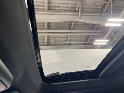 Used 2026 Subaru Outback Premium image 23