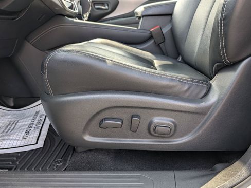 Used 2020 Nissan Murano SL w/ Moonroof Package AWD/4WD image 8