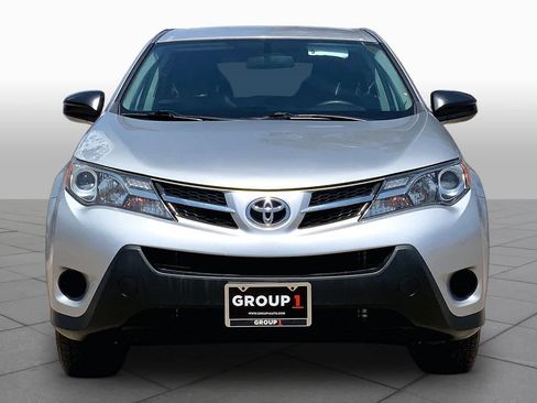 Used 2014 Toyota RAV4 LE FWD image 3