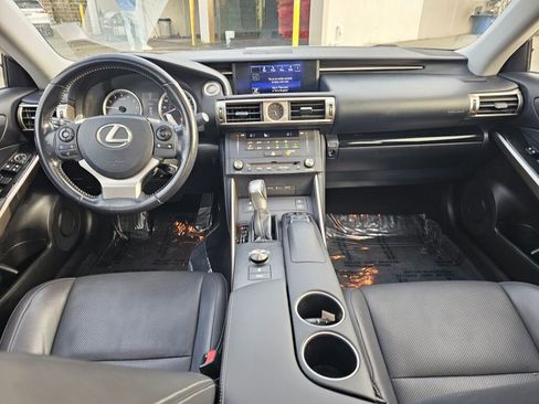 Used 2016 Lexus IS 300 AWD w/ Navigation System Package image 16