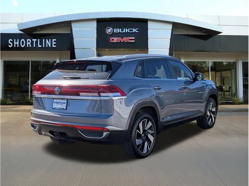 Used 2024 Volkswagen Atlas Cross Sport SE AWD/4WD image 3