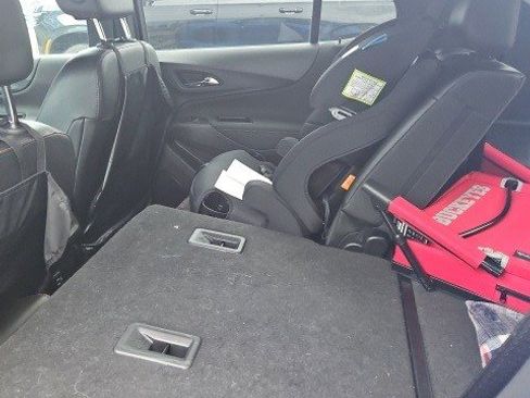 Used 2024 Chevrolet Equinox RS image 19