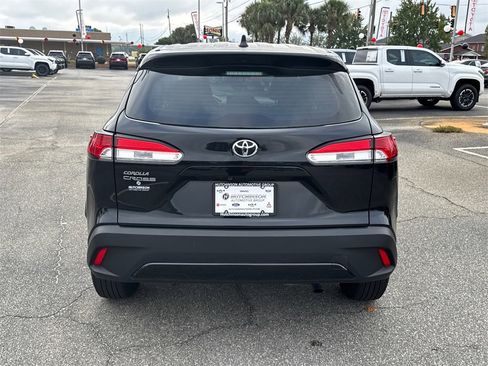 Certified 2024 Toyota Corolla Cross L image 4