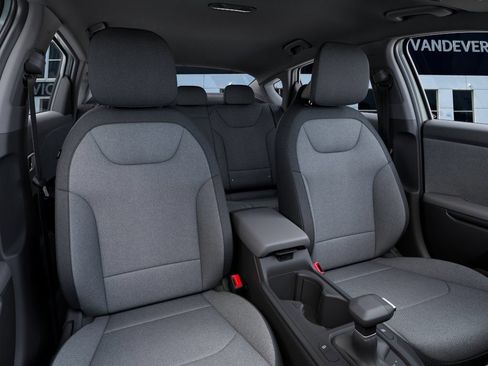 New 2026 Kia K4 FWD image 17