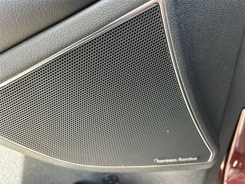 Used 2019 Kia Sorento SX w/ SX Touring Package image 22