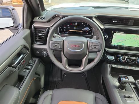 New 2026 GMC Sierra 1500 AT4 w/ AT4 Premium Package image 18