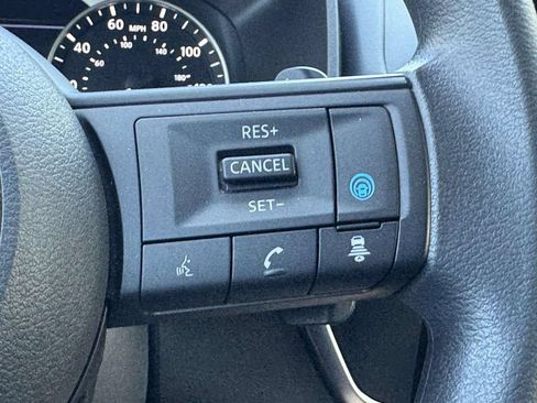 Used 2024 Nissan Rogue SV AWD/4WD image 22