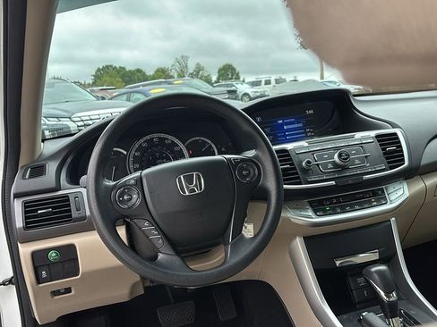 Used 2013 Honda Accord LX image 13