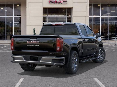 New 2026 GMC Sierra 1500 SLE w/ Preferred Package image 4