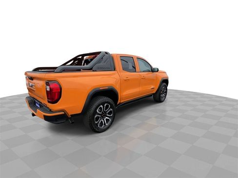 New 2025 GMC Canyon AT4 w/ Nightfall Edition image 8