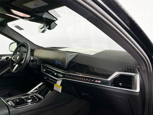 New 2026 BMW X6 xDrive40i image 27