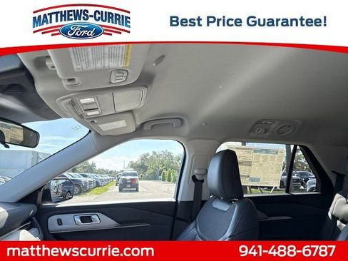 New 2025 Ford Explorer Active w/ Active Comfort Package image 11