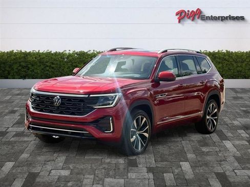 Used 2024 Volkswagen Atlas SEL Premium R-Line AWD/4WD image 4