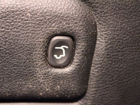 Used 2016 Jeep Grand Cherokee Limited image 17