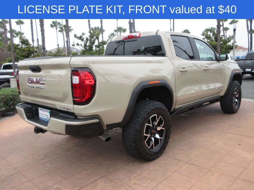 Used 2024 GMC Canyon AT4X AWD/4WD image 4