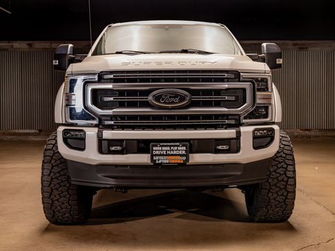 Used 2020 Ford F350 Platinum image 2