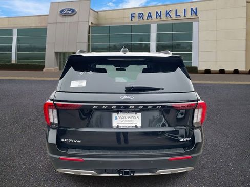 New 2026 Ford Explorer Active image 4