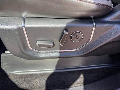 Used 2018 Ford F150 Platinum w/ Technology Package AWD/4WD image 12
