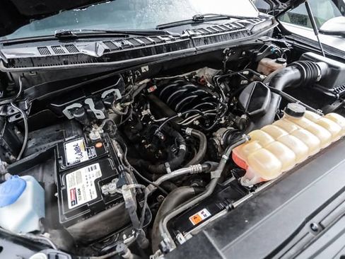Used 2018 Ford F150 XLT w/ Equipment Group 302A Luxury AWD/4WD image 74