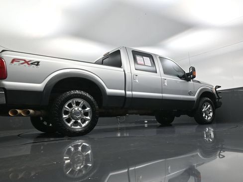 Used 2015 Ford F250 Lariat w/ Lariat Ultimate Package AWD/4WD image 21