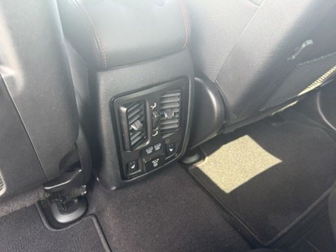 Used 2023 Dodge Durango R/T AWD/4WD image 30