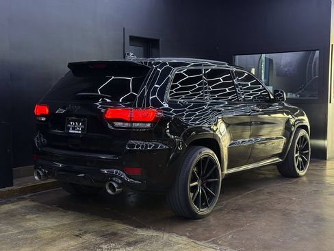 Used 2019 Jeep Grand Cherokee SRT AWD/4WD image 9